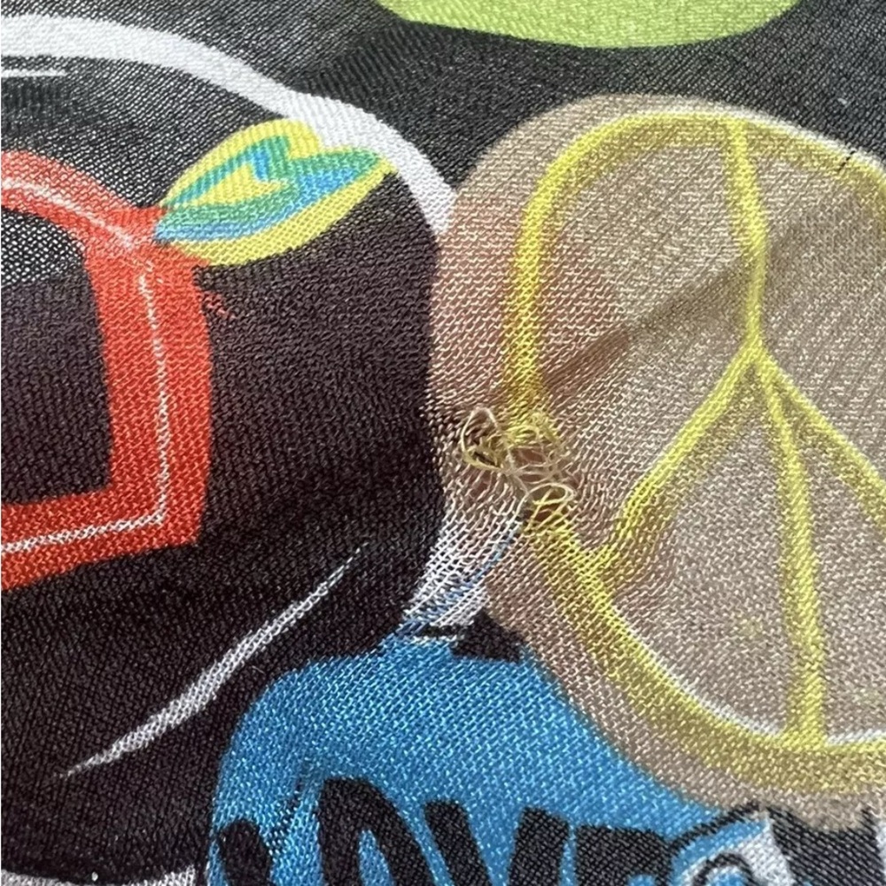 Moschino Silk Peace and Love Activist Button Scarf. - Picture 13 of 13